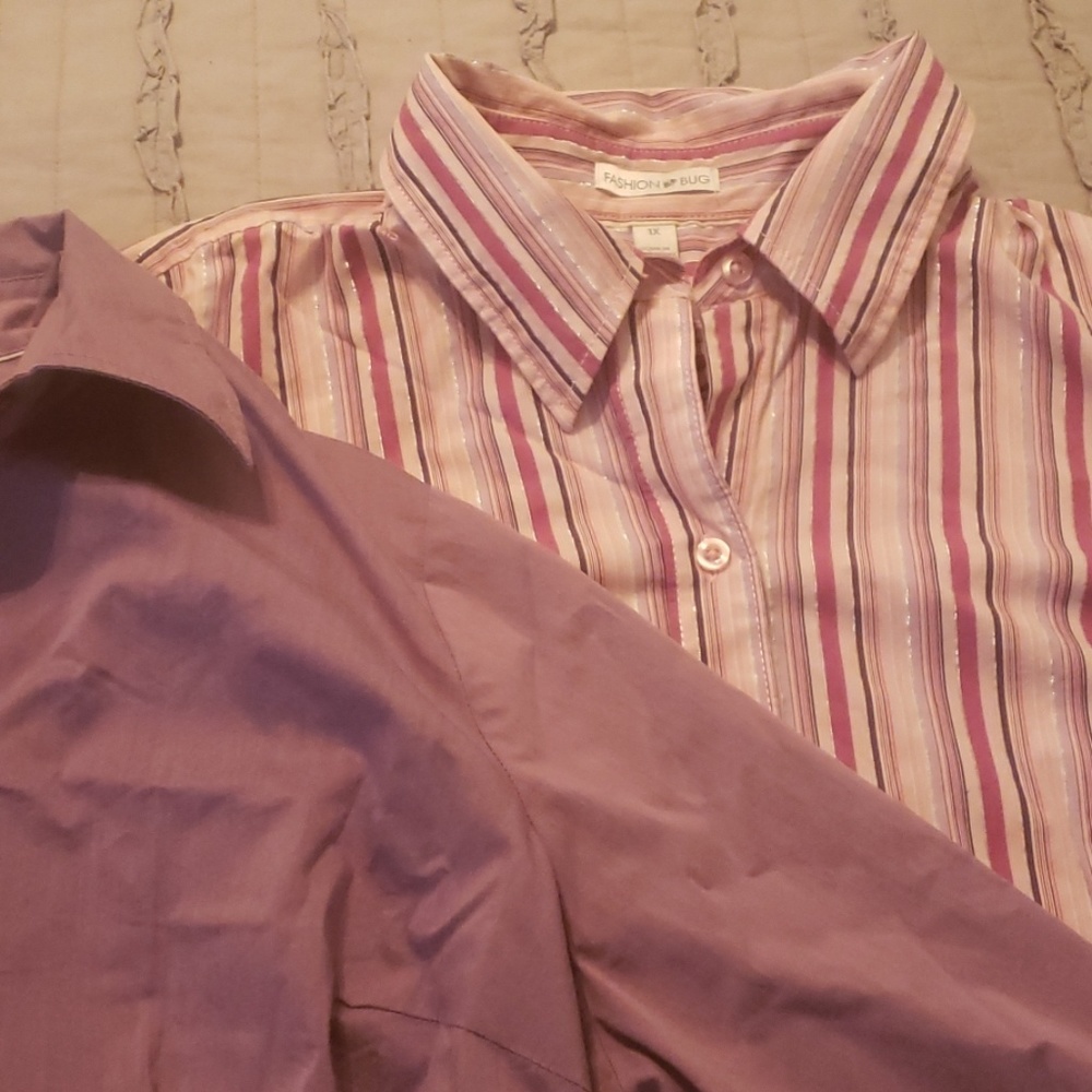 2 complimenting Womens Blouses ...